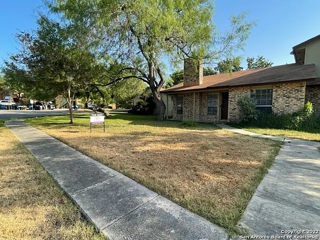 14412 Castlebury Dr — Photo 1