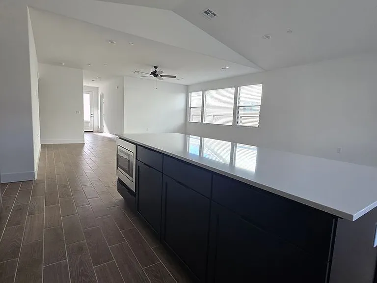 1455 N Frontier St — Photo 6