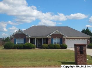 227 Morning Star Dr, Huntsville, AL 35811