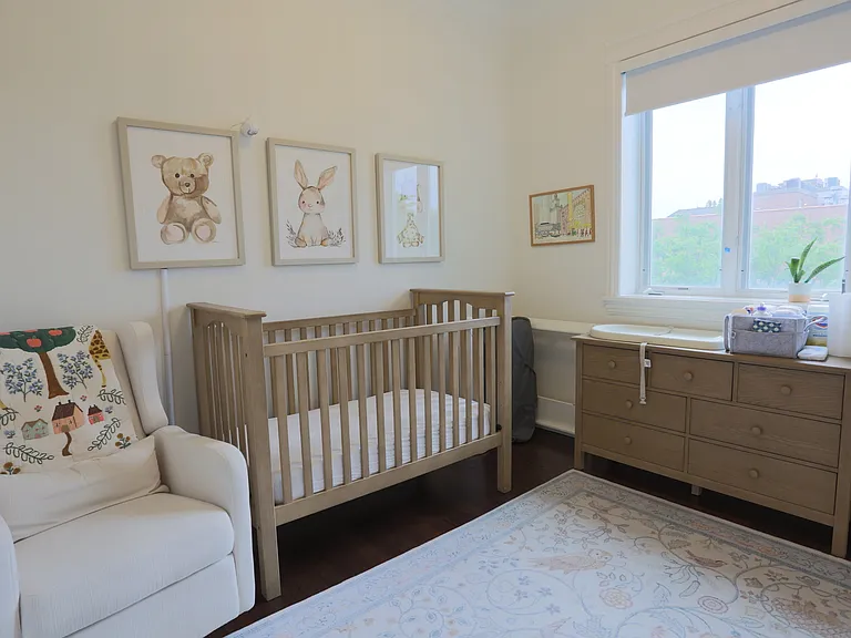 2401 N Janssen Ave #408 — Photo 12