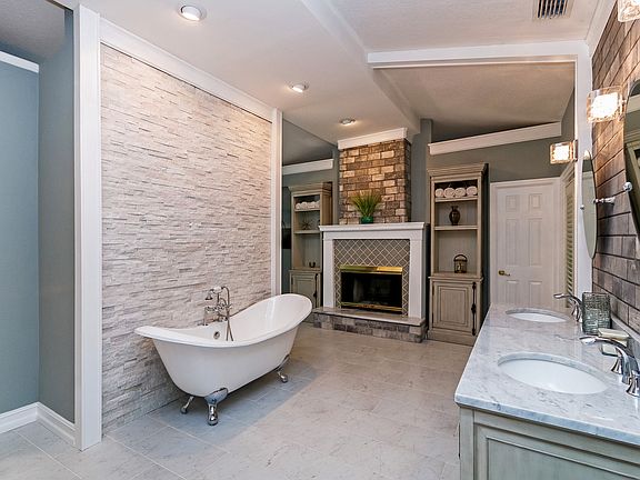 Brand New *Spa* Master Bath