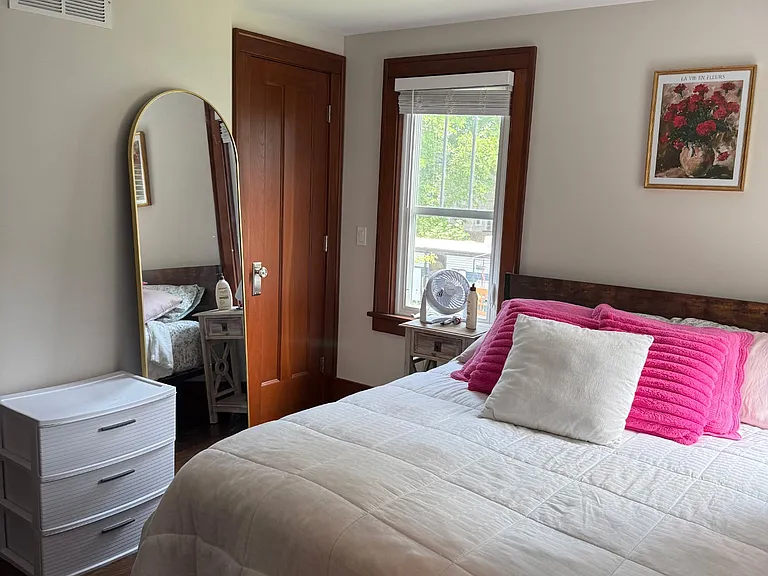 209 East Ave #2 — Photo 23