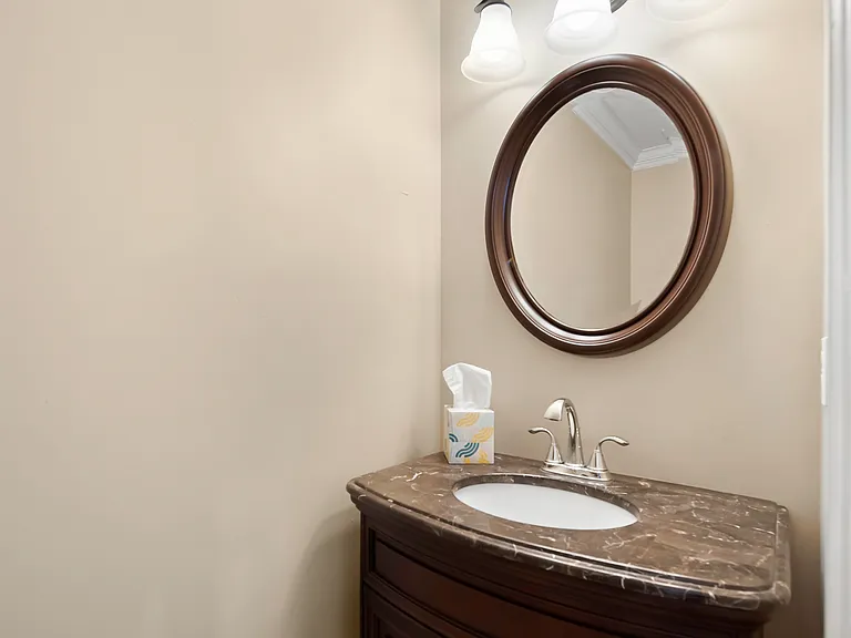 1300 Silverstrand Dr — Photo 31