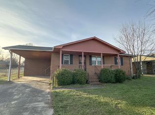 1111 James Ave, Courtland, AL 35618