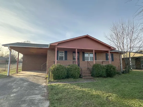 1111 James Ave, Courtland, AL 35618