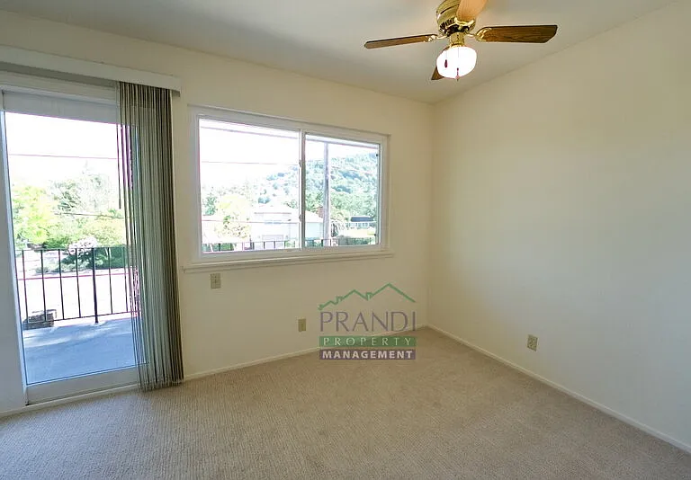 1562 Sir Francis Drake Blvd #4 — Photo 5