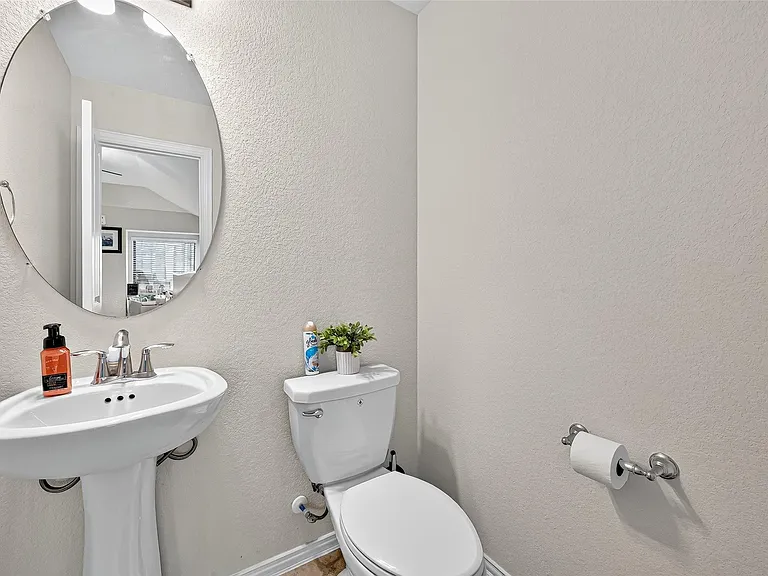 10519 Forfar Ln — Photo 27