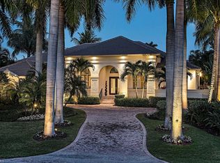 2200 Beacon Ln, Naples, FL 34103