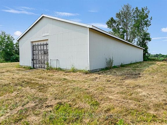 5th image of 608 Froom Rd
