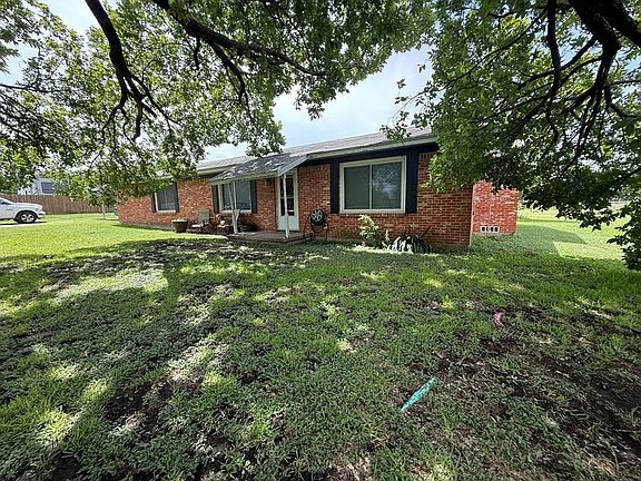 2nd image of 4324 W Park Row Blvd