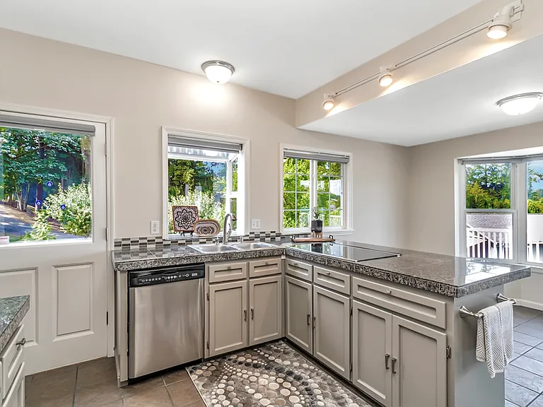 11217 S Lake Stevens Rd — Photo 18