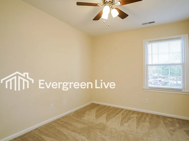 4773 Woods Edge Rd — Photo 13