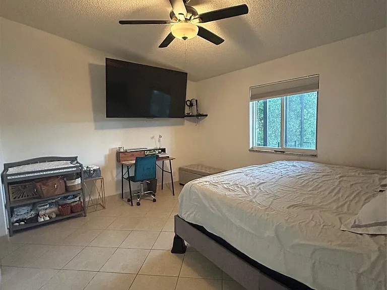 11296 SW 17th Ct — Photo 13