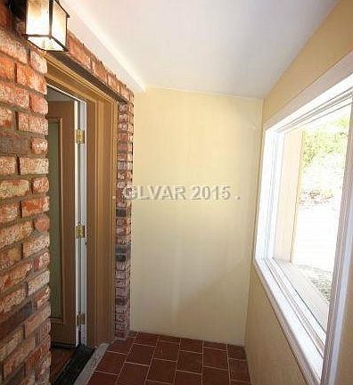 2nd image of 392 Crestview Dr #0