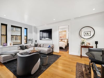 24 5th Ave APT 824, New York, NY, 10011