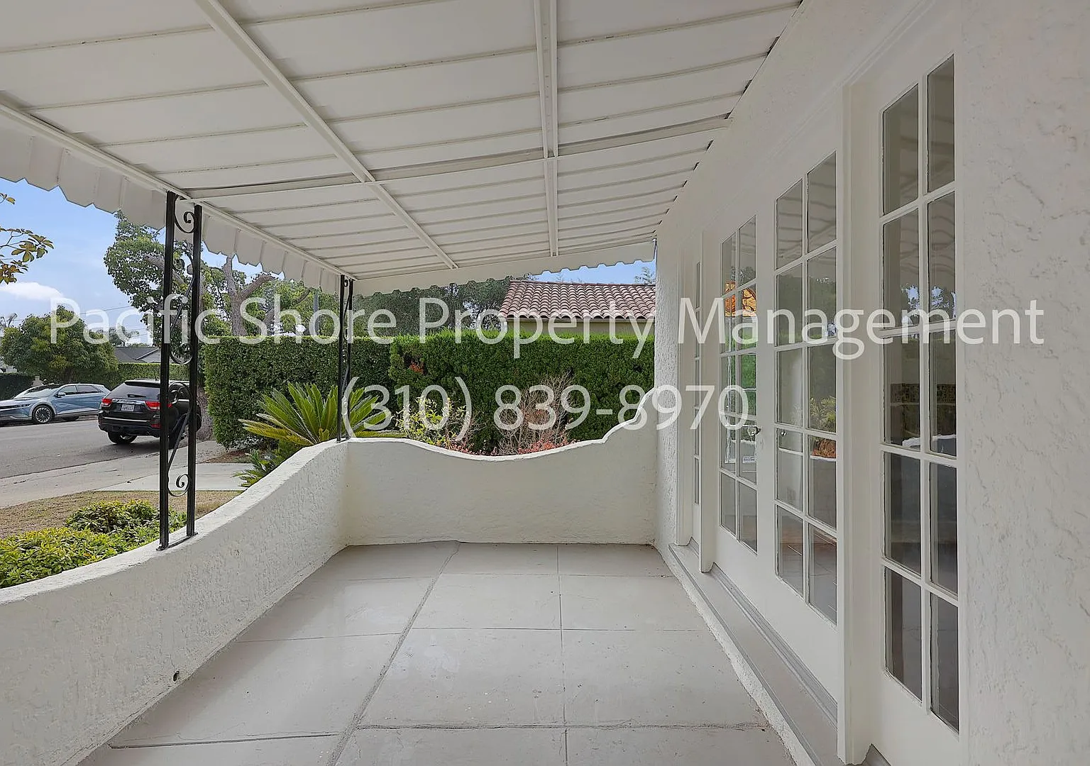 Charming East Venice 2 bed 1 bath + Large Bonus Room/Office — Photo 2