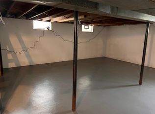 459 Longfellow St, Inkster, MI 48141