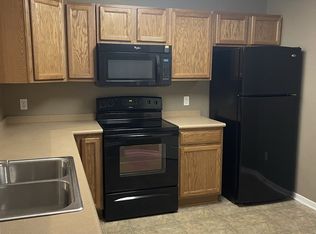 5416 N Hickory St, Kansas City, MO 64118