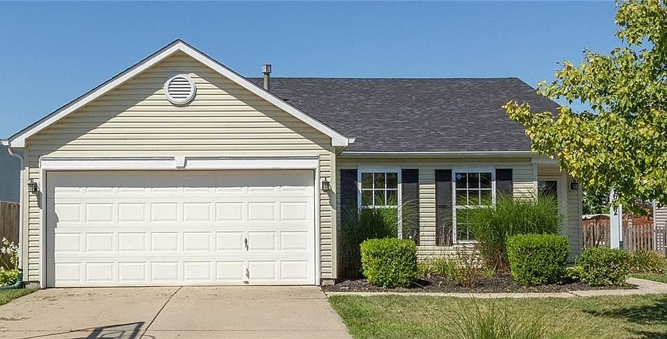 1st image of 5612 N Littleton Dr