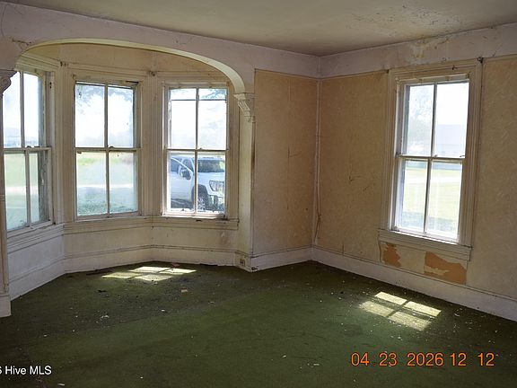 5th image of 519 Church Street