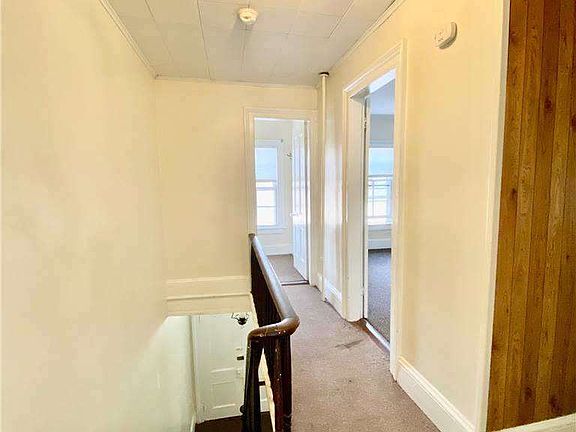 5th image of 555 Broadway