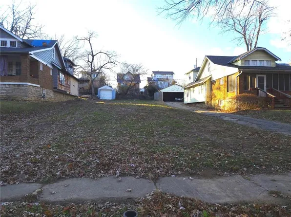 5120 Brooklyn Ave, Kansas City, MO 64130