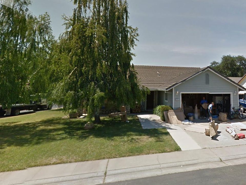 1st image of 305 Cottonwood Ct