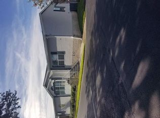 2789 Grove Park Ave N, Saint Petersburg, FL 33714
