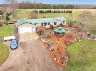 8795 County Rd S, Pulaski, WI 54162
