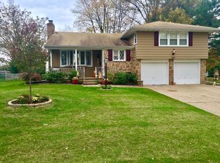 2168 Meeting House Rd, Cinnaminson, NJ 08077