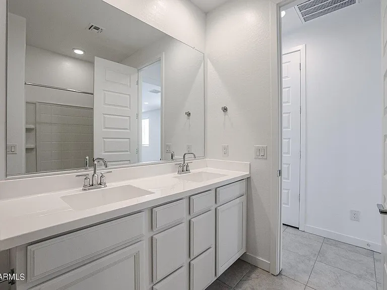 16554 W Questa Dr — Photo 15