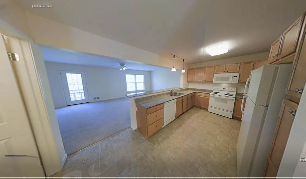 3 bed, 2.5 bath, 1485 sqft, $2,252 — Photo 2