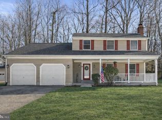 8653 Valley Dr, Waldorf, MD 20603