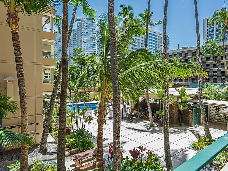 1720 Ala Moana Blvd #201A — Photo 9