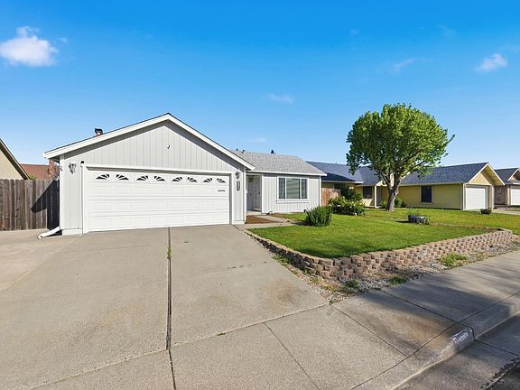 3rd image of 1706 Ventura Way