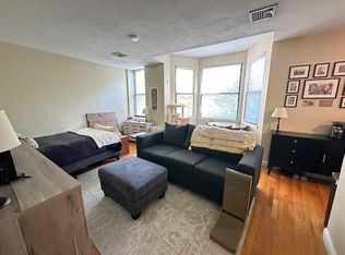 21 Charter St APT 103, Boston, MA 02113