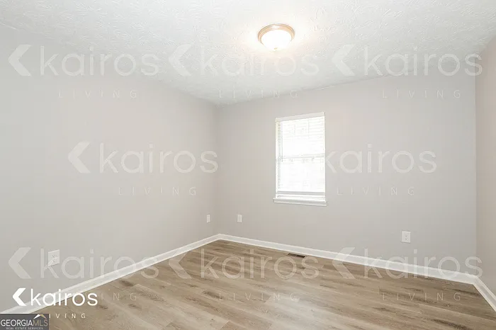 135 Fawn Dr — Photo 8
