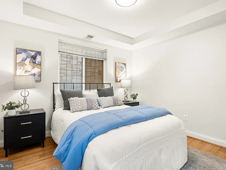 804 Taylor St NW #105 — Photo 16