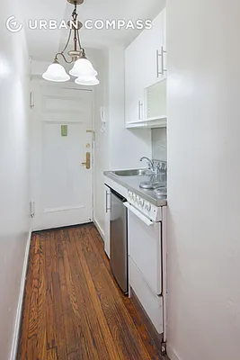 Rented by Compass | media 13