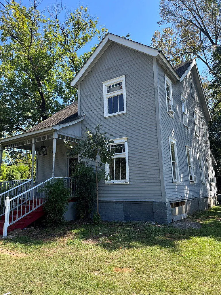 2 bed, 1000 sqft, $850 — Photo 1
