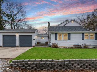 40 Pinehurst Rd, Brick, NJ 08723