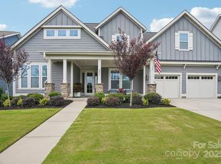 2293 Paddlers Cove Dr, Clover, SC 29710