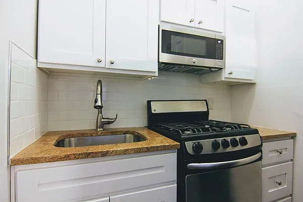 Rented by GPA Realty | media 14