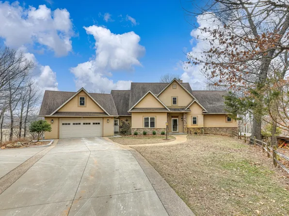 16635 Hickory Drive, Neosho, MO 64850