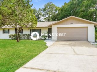1325 N Circle Dr, Deland, FL 32720