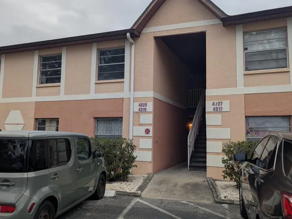 4325 Pinewood Dr NE #7, Palm Bay, FL 32905