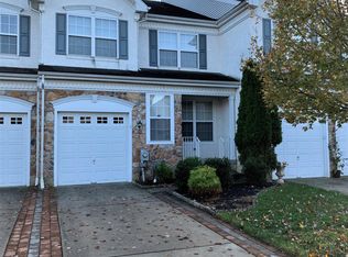 9 Weaver Dr, Marlton, NJ 08053