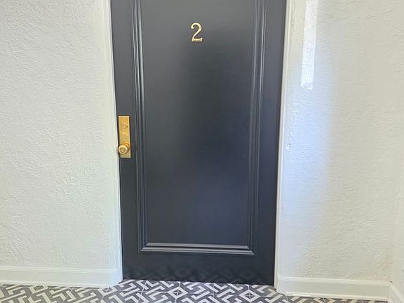 2nd image of 351 S Detroit St APT 2