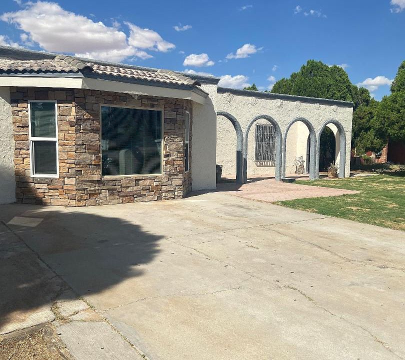 1st image of 11207 Les Peterson Ln