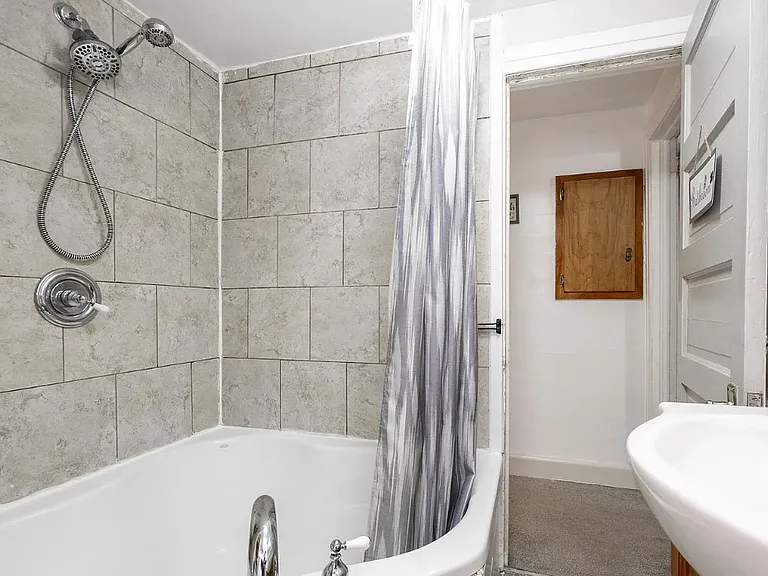178 S Roland St — Photo 17